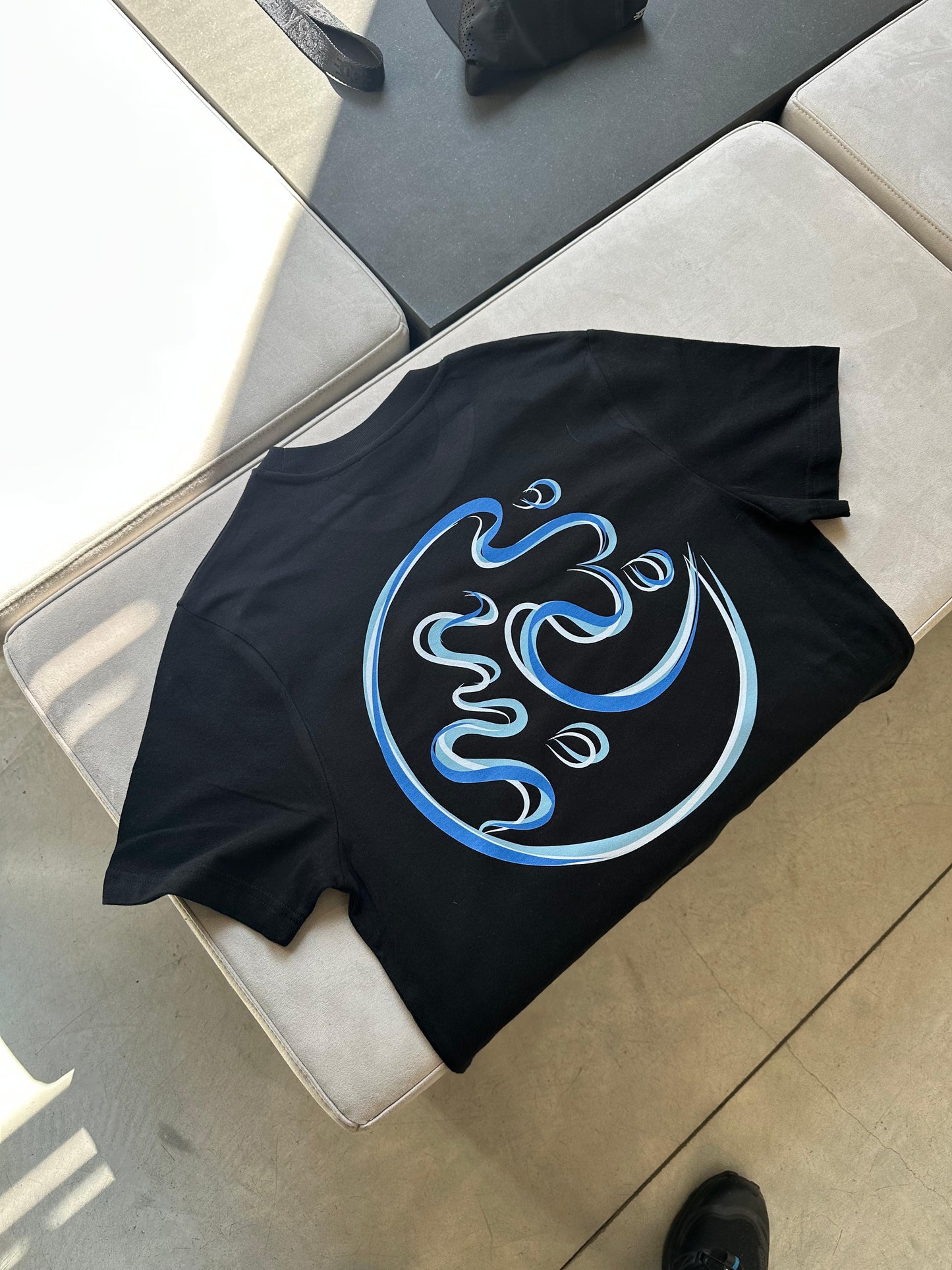 π Wear The Family β T-Shirt Unisex Premium